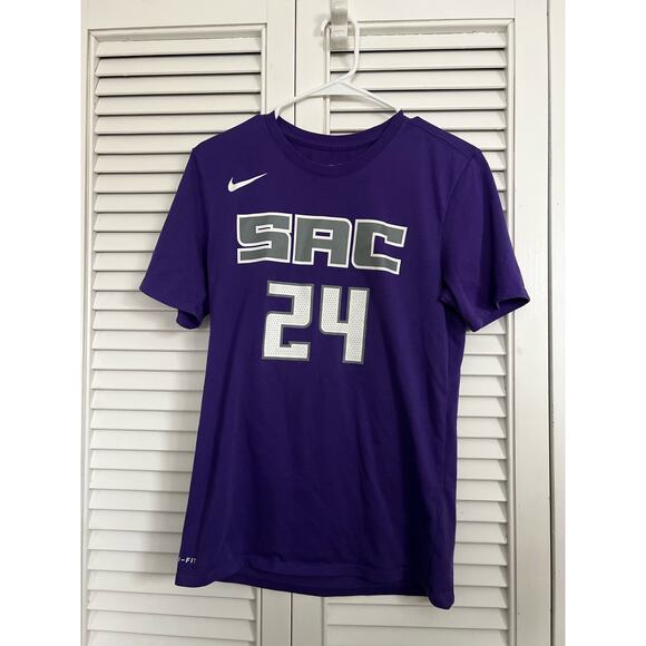 Nike Dri-Fit Sacramento (SAC) Hield #24 T-Shirt Jersey Sz: Small - Picture 1 of 3